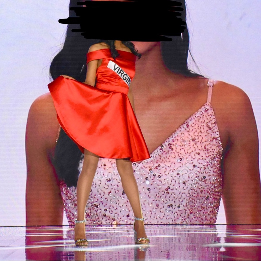 red off shoulder cocktail dress